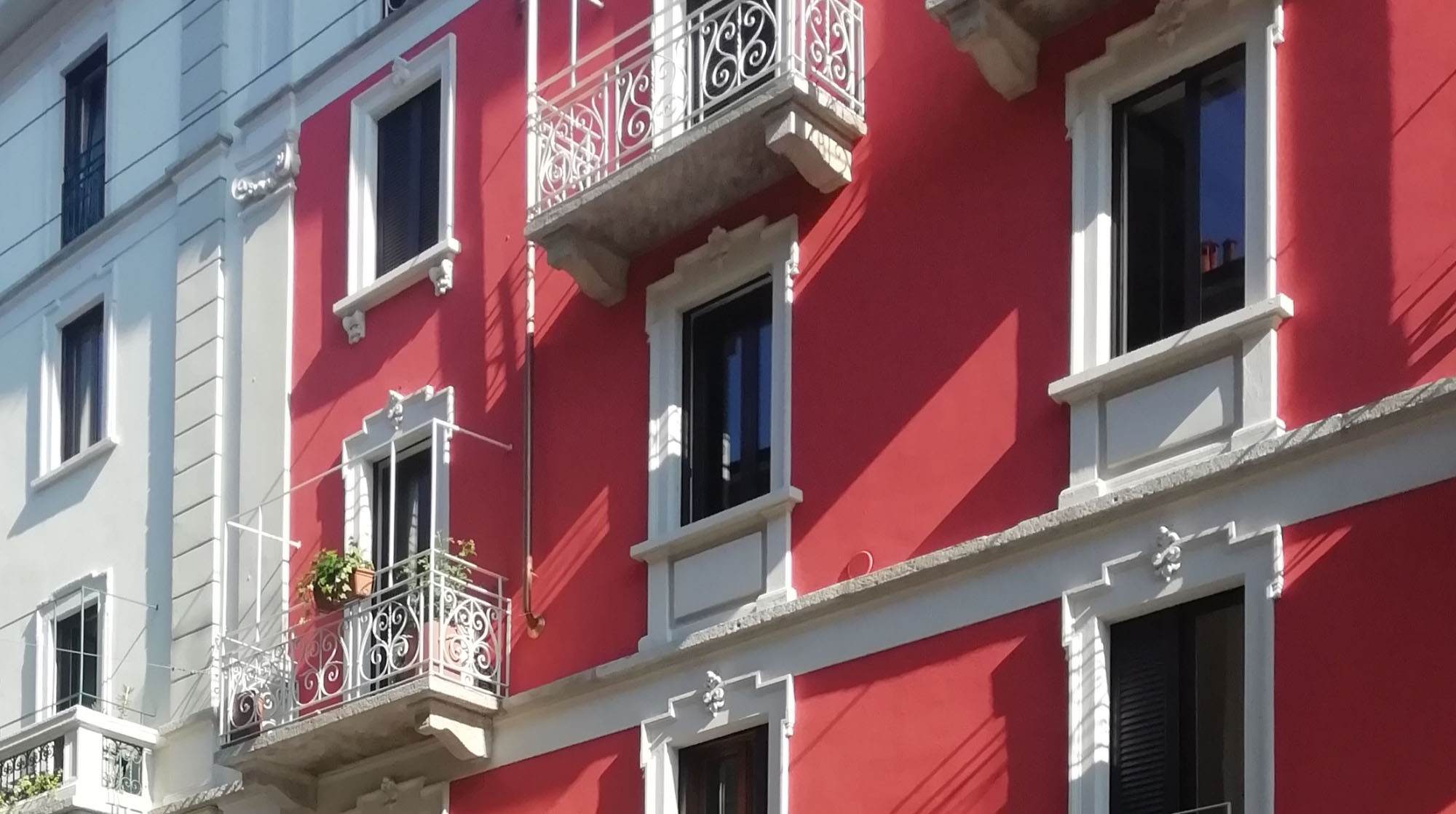 Riqualificazione della facciata di un palazzo milanese - Arco Associati
